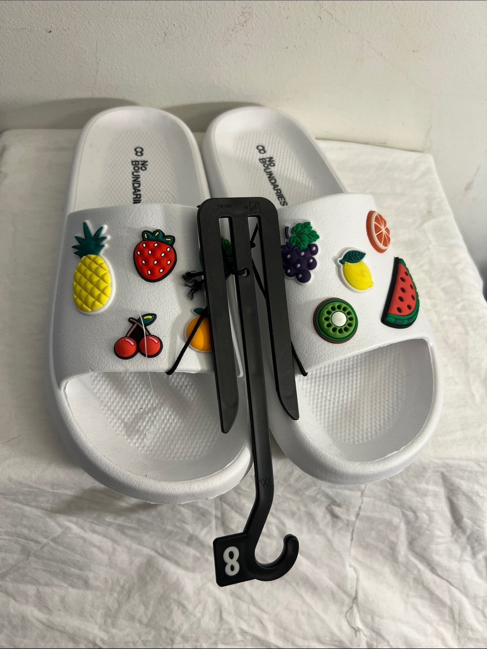 NWT No Boundaries Fruit Decorated Comfort Slide Sandals Woman Size 8